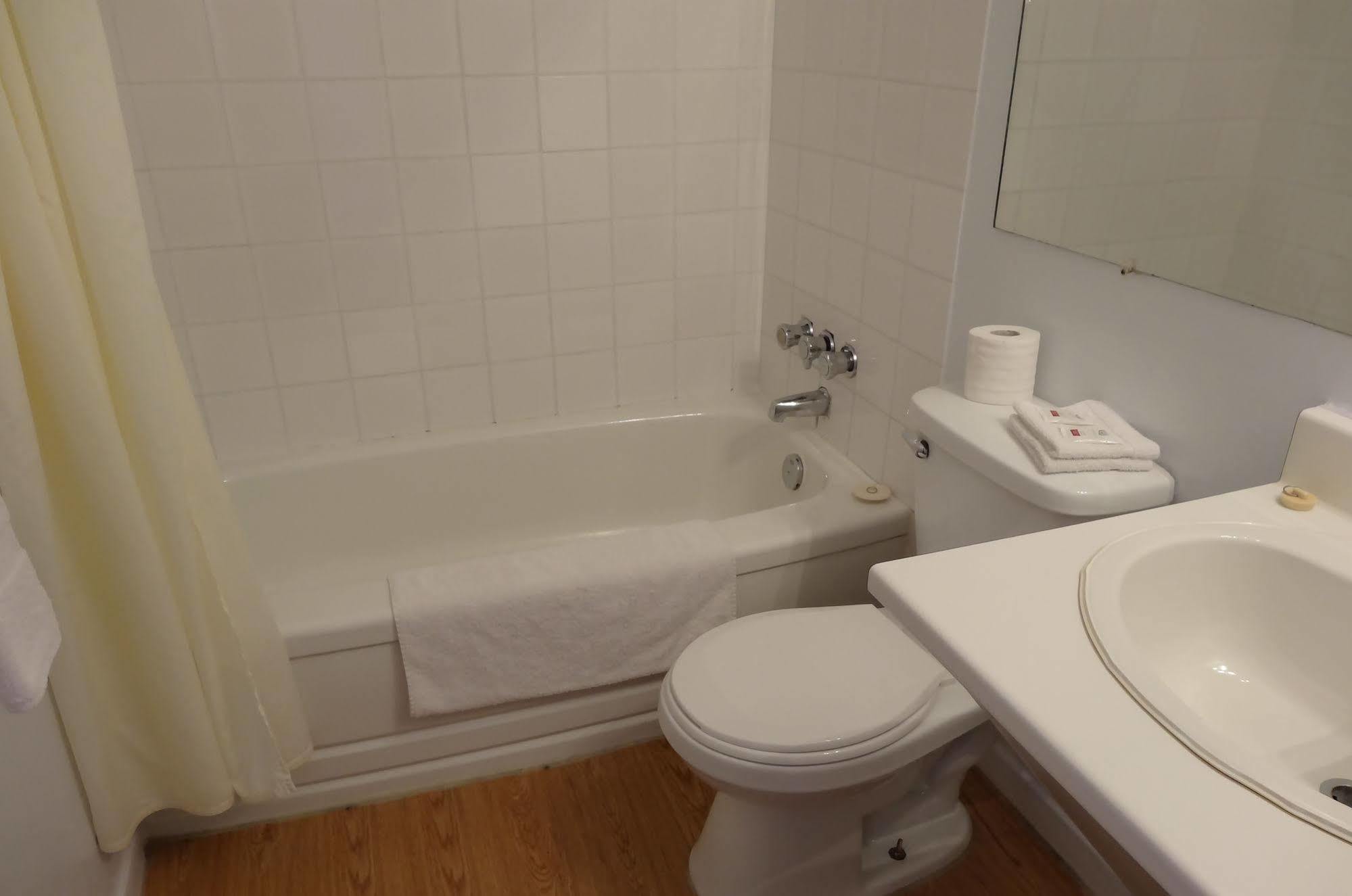 Motel Lyse Rimouski Ngoại thất bức ảnh