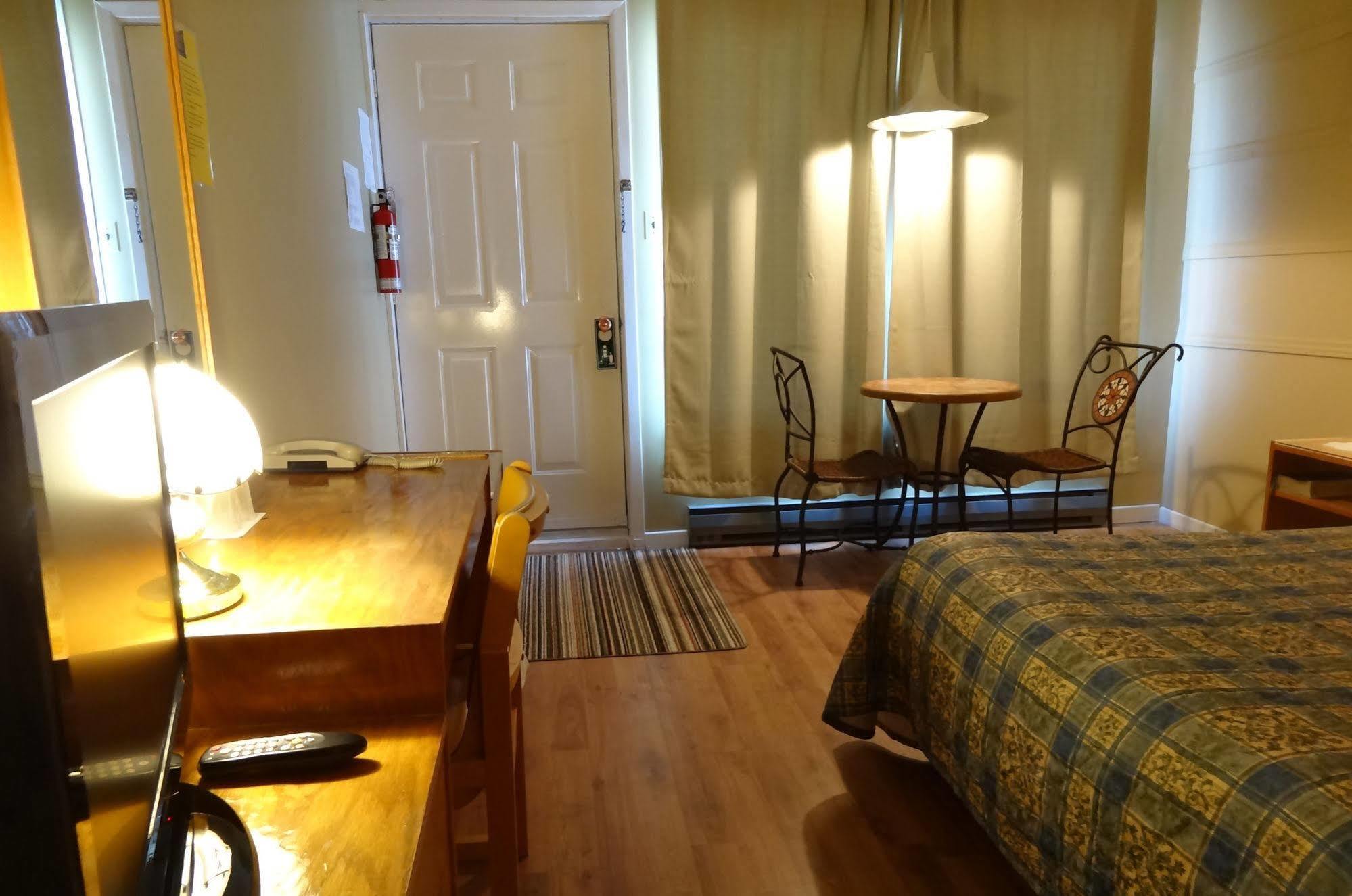 Motel Lyse Rimouski Ngoại thất bức ảnh