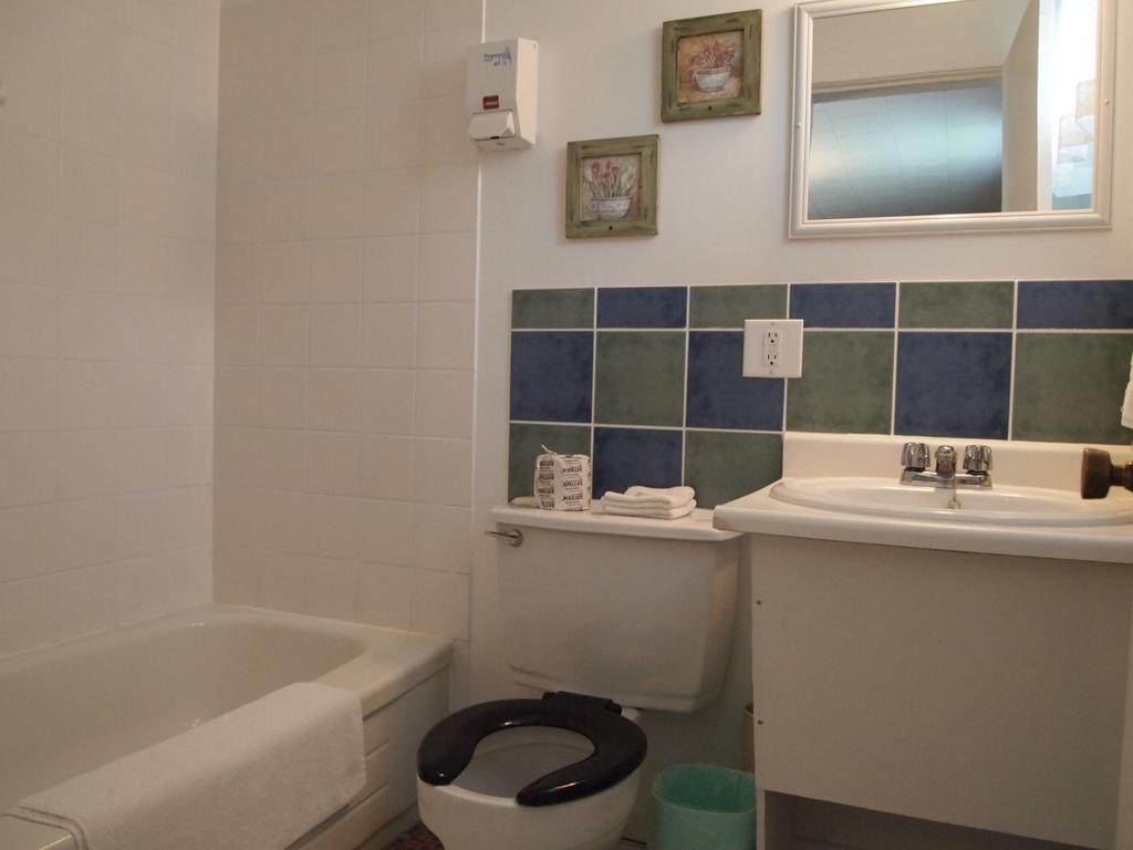 Motel Lyse Rimouski Phòng bức ảnh